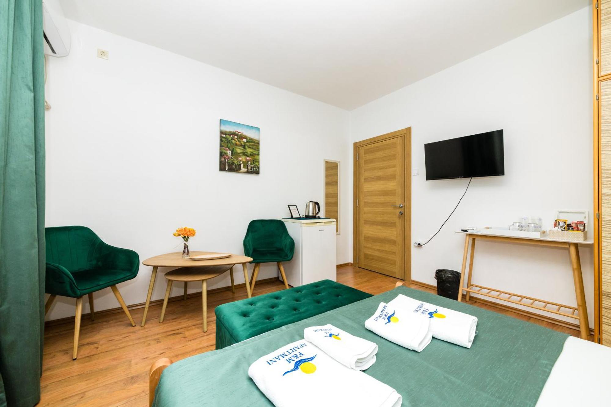 Apartmani F&M 科托尔 外观 照片